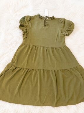 Joie De Vivre Olive Green Tiered Ruffle Dress – Size L